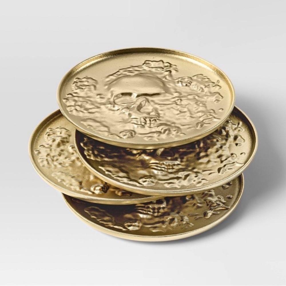 Gold Skull Coasters Set of 4 - Picture 2 of 3